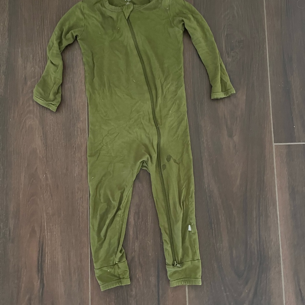 Kut from the Kloth Kids Olive Footie